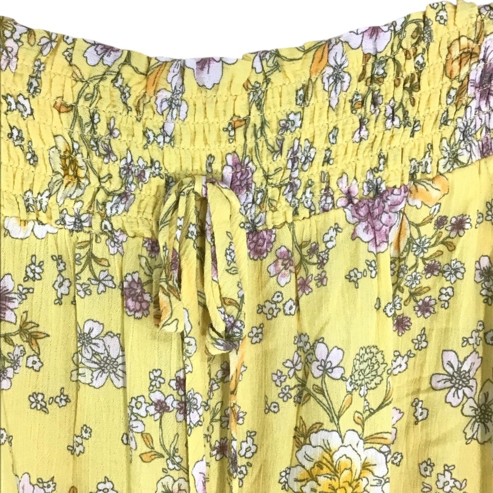 Bebop Yellow Floral Smocked Waist Ruffle Hem Shorts Women's XL - Picture 2 of 12